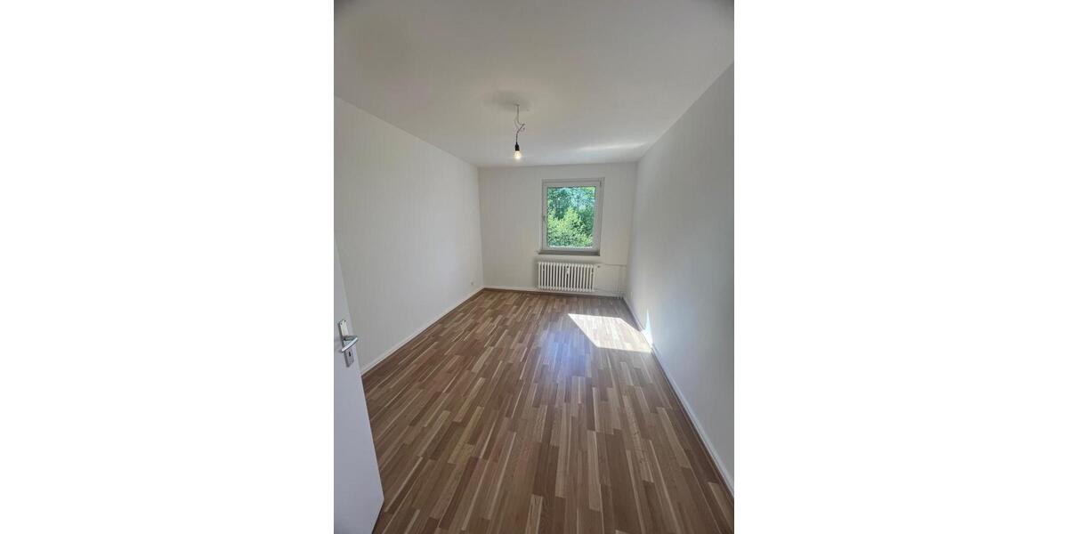 Etagenwohnung Gelsenkirchen Gelsenkirchen-Mitte - 3 Zimmer, 78 m&sup2;, 550&euro; | Angebot:26290025