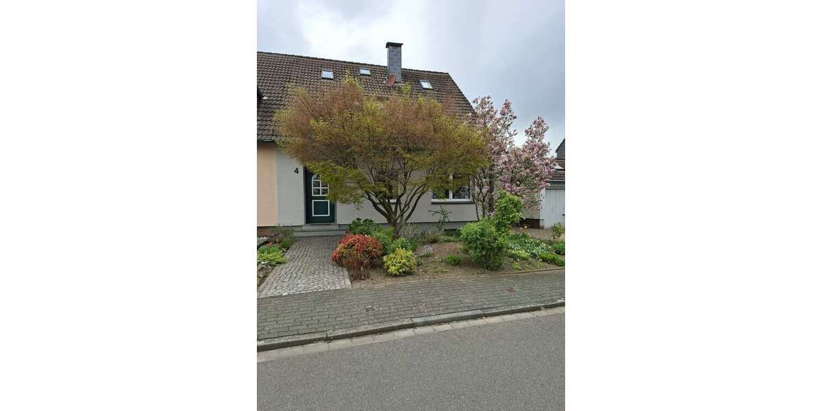 Einfamilienhaus Moers-Vennikel Vennikel - 5 Zimmer, 153 m&sup2;, 465.000&euro; | Angebot:23544527