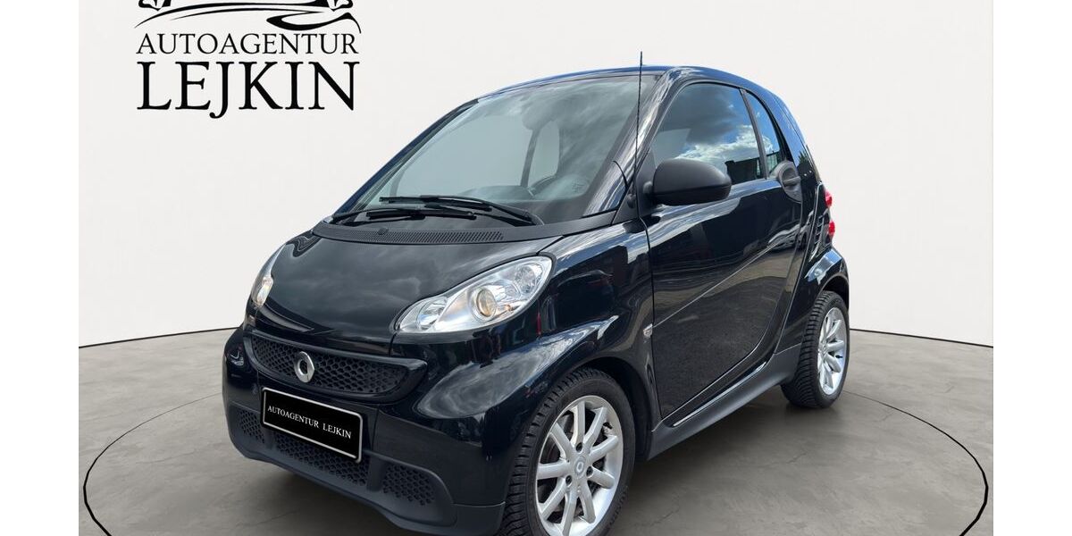 Smart ForTwo 50.801 km 5.990 &euro; Krefeld 47803