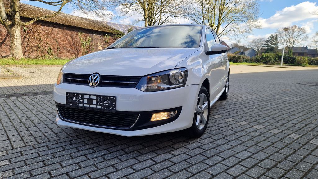 VW Polo 166.756 km 4.850 &euro; Oberhausen 46149