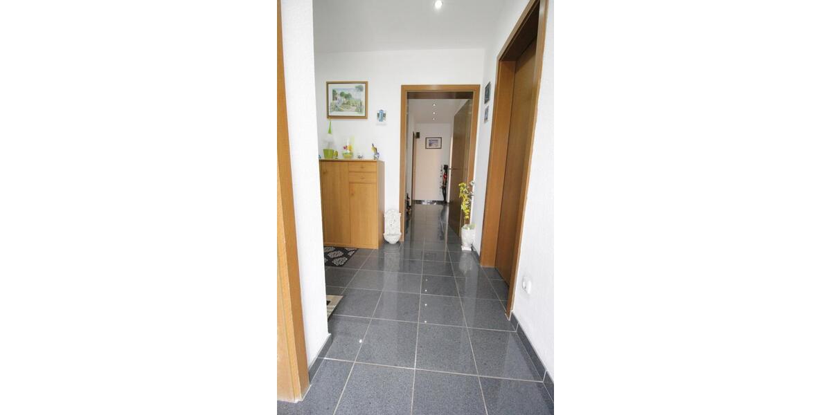 Reihenhaus Wesel - 7 Zimmer, 104 m&sup2;, 365.000&euro; | Angebot:25393572