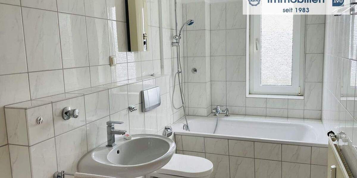 Etagenwohnung Essen Altenessen-Süd - 3 Zimmer, 91 m&sup2;, 685&euro; | Angebot:25703157