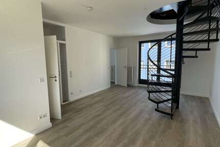 Wohnung Krefeld Krefeld-Mitte - 2 Zimmer, 58 m&sup2;, 750&euro; | Angebot:26188311