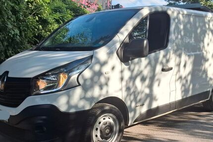 Renault Trafic 213.731 km 7.999 &euro; Duisburg 47169