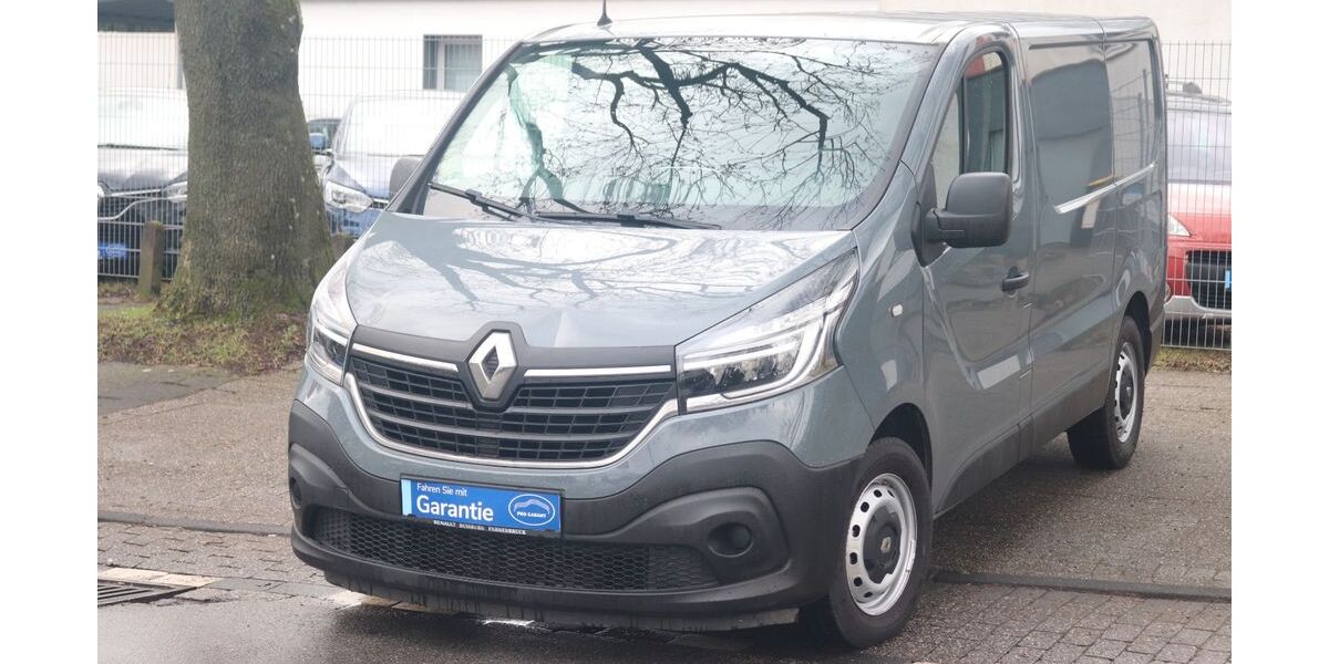 Renault Trafic 124.440 km 11.900 &euro; Duisburg 47169