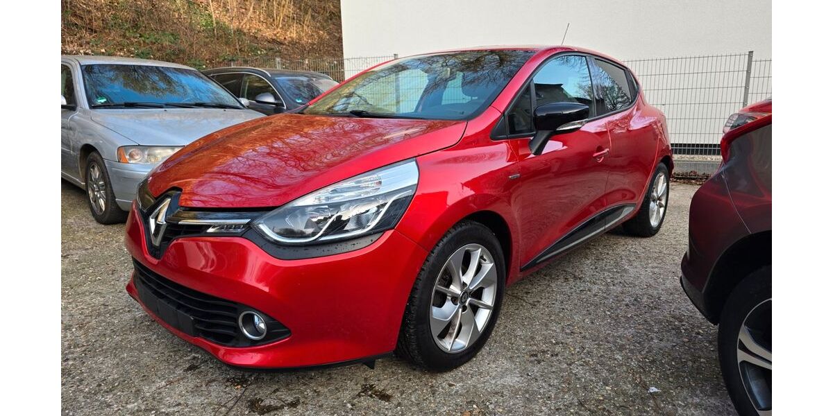 Renault Clio 136.000 km 6.100 &euro; Essen 45144