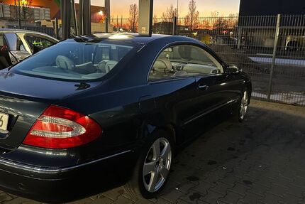 Mercedes-Benz CLK 240 208.000 km 4.299 &euro; Oberhausen 46117