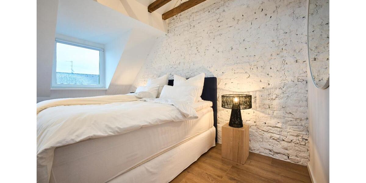 Dachgeschoßwohnung Essen Stadtbezirk III - 2 Zimmer, 50 m&sup2;, 1.199&euro; | Angebot:26038712