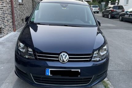VW Sharan 178.500 km 19.900 &euro; Duisburg 47229