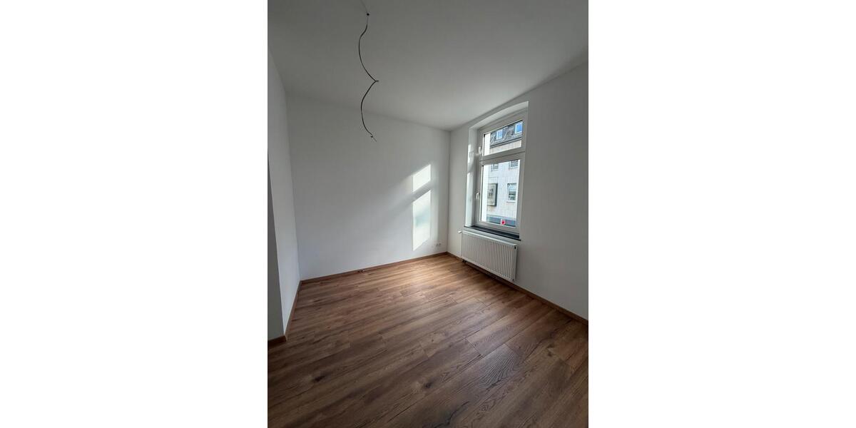 Etagenwohnung Moers - 1 Zimmer, 65 m&sup2;, 1.110&euro; | Angebot:25981088
