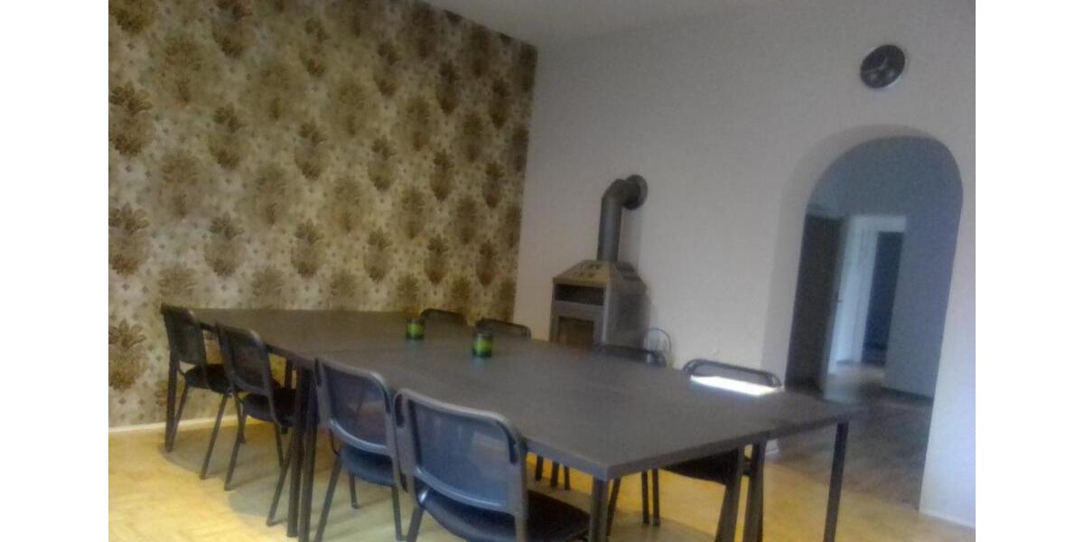 Reihenhaus Duisburg Essenberg - 9 Zimmer, 207 m&sup2;, 220.000&euro; | Angebot:24774566