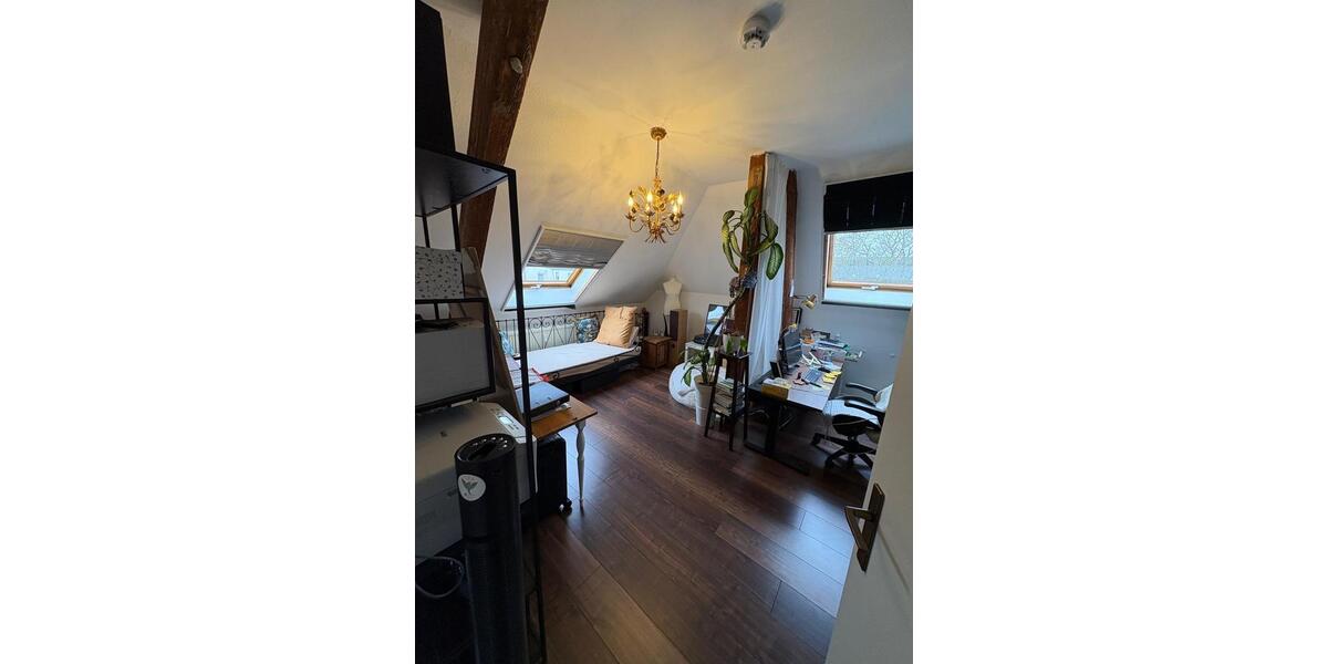 Dachgeschoßwohnung Krefeld - 2 Zimmer, 60 m&sup2;, 159.000&euro; | Angebot:26267598