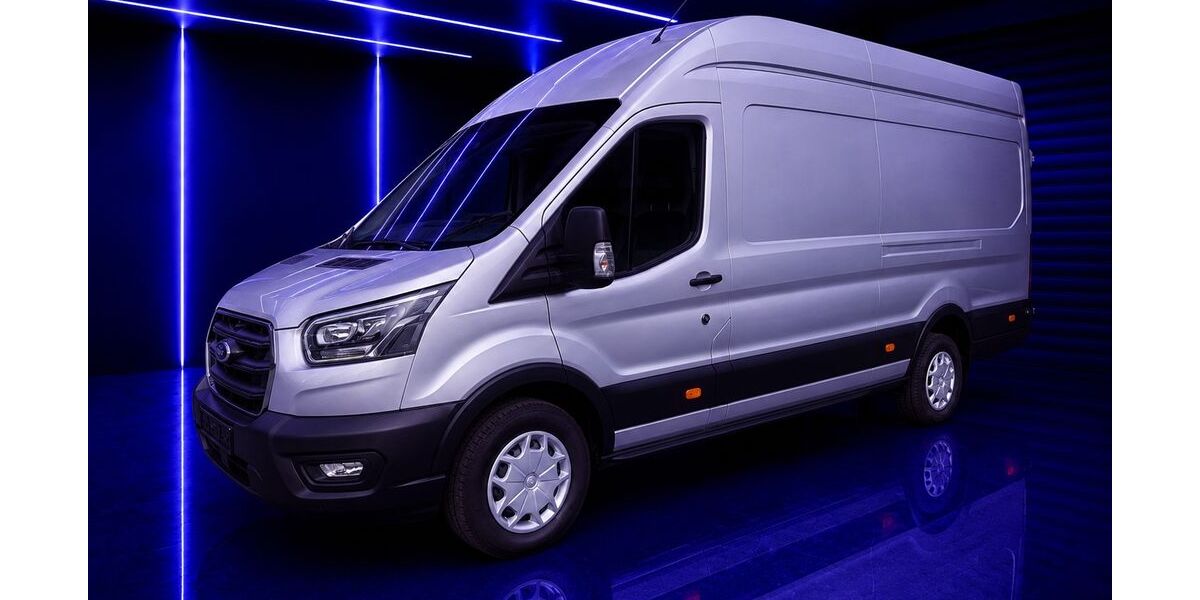Ford Transit 129.000 km 26.900 &euro; Essen 45141