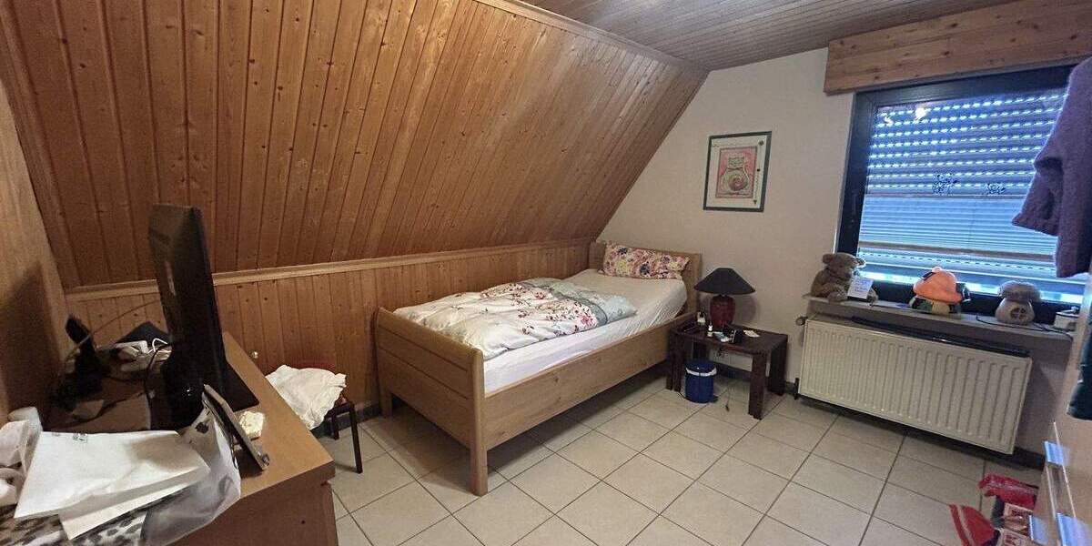 Doppelhaushälfte Duisburg Bergheim - 4 Zimmer, 130 m&sup2;, 409.000&euro; | Angebot:25686064