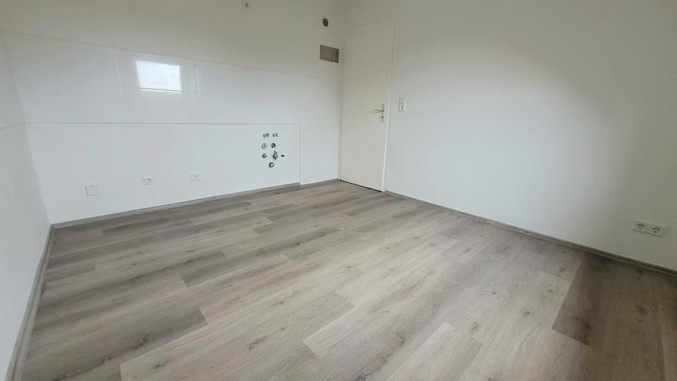 Dachgeschoßwohnung Essen Stadtbezirk IV - 2 Zimmer, 47 m&sup2;, 406&euro; | Angebot:24516980