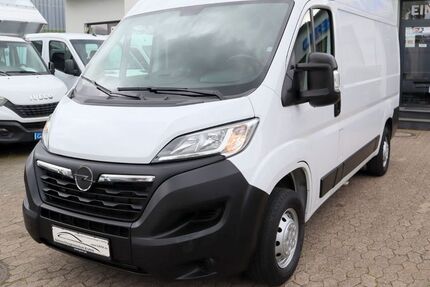 Opel Movano 82.000 km 22.950 &euro; Krefeld 47799
