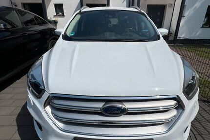 Ford Kuga 159.999 km 12.799 &euro; Dinslaken 46537