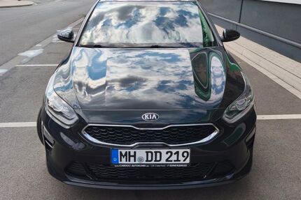 Kia ceed / Ceed 115.521 km 15.000 &euro; Mülheim an der Ruhr 45478