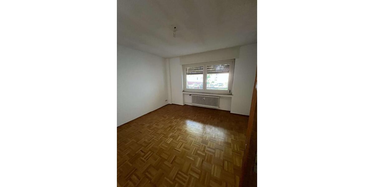 Etagenwohnung Essen Stadtbezirk III - 2 Zimmer, 55 m&sup2;, 500&euro; | Angebot:24652133