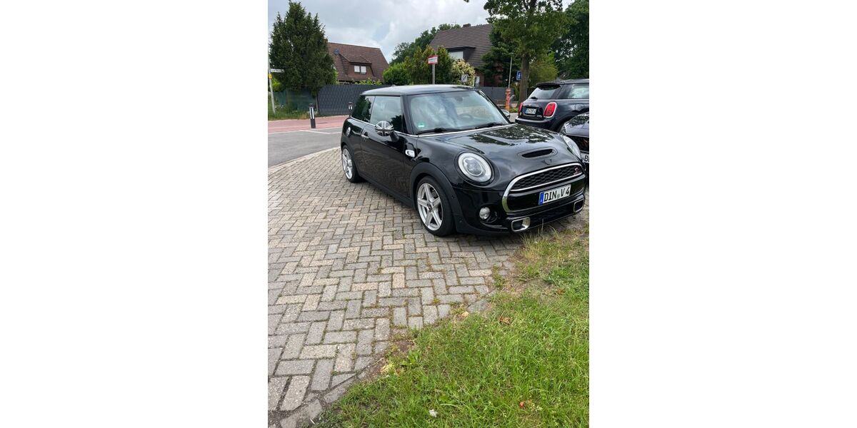 Mini Cooper S 108.000 km 13.500 &euro; Hünxe 46569