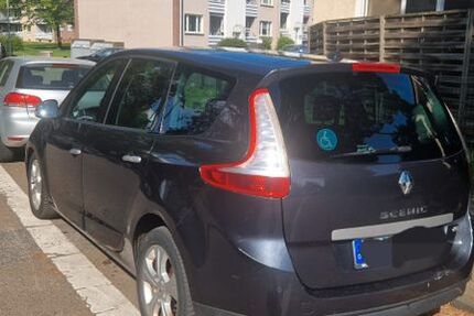 Renault Grand Scenic 215.230 km 2.400 &euro; Mülheim an der Ruhr 45472