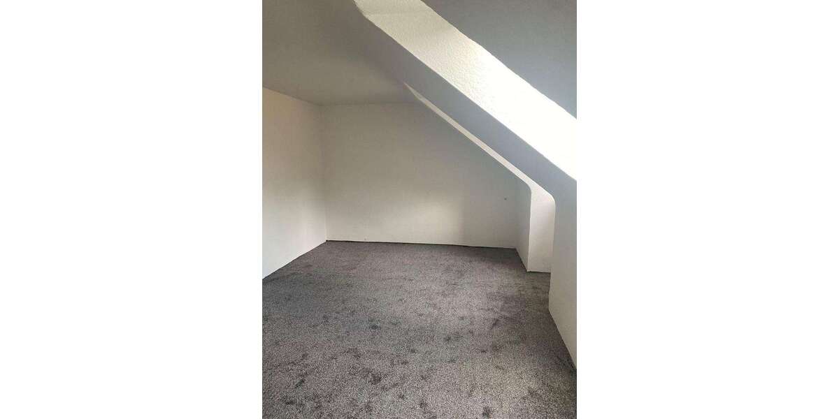 Einfamilienhaus Duisburg Duisburg-Mitte - 2 Zimmer, 65 m&sup2;, 450&euro; | Angebot:25079382