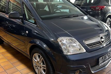 Opel Meriva 111.453 km 2.990 &euro; Oberhausen 46145