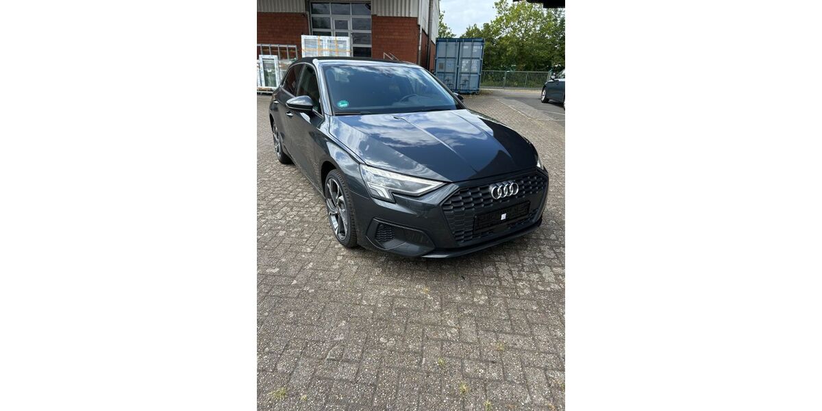 Audi A3 99.030 km 18.900 &euro; Voerde 46562