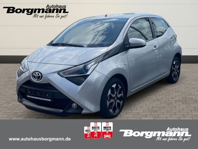Toyota Aygo (X) 54.350 km 9.650 &euro; Dorsten 46286