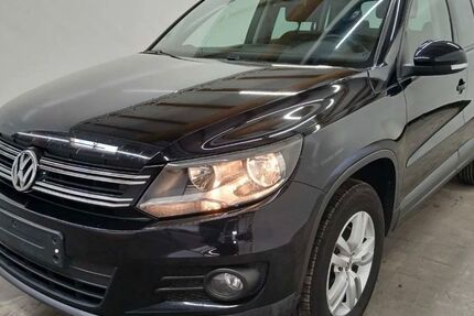 VW Tiguan 174.500 km 7.999 &euro; Bottrop 46236