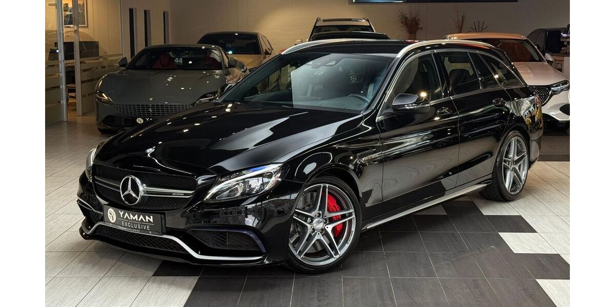 Mercedes-Benz C 63 AMG 77.000 km 38.850 &euro; Mülheim an der Ruhr 45472