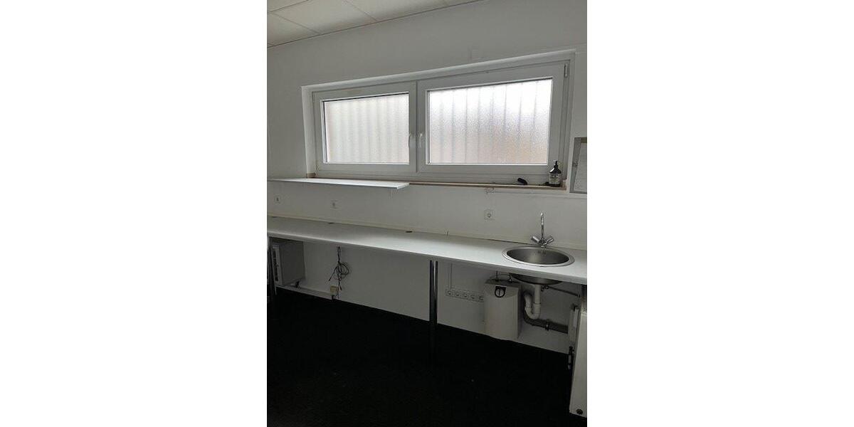 Gewerbeobjekt Essen Stadtbezirk IV - 1.070&euro; | Angebot:10025567