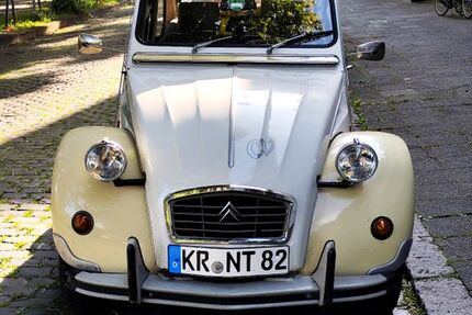 Citroen 2 CV 103.500 km 9.900 &euro; Krefeld 47799