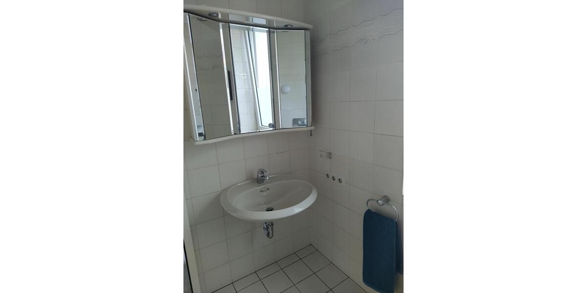 Etagenwohnung Krefeld - 3 Zimmer, 112 m&sup2;, 880&euro; | Angebot:26272589