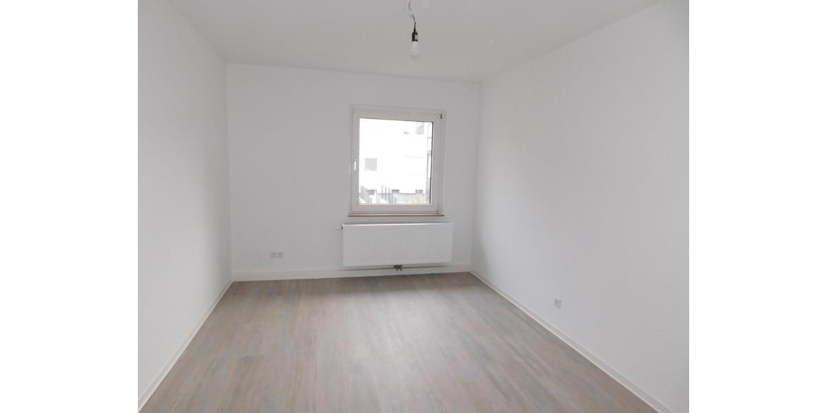 Erdgeschoßwohnung Essen Stadtbezirk VIII - 3 Zimmer, 59 m&sup2;, 580&euro; | Angebot:25830468