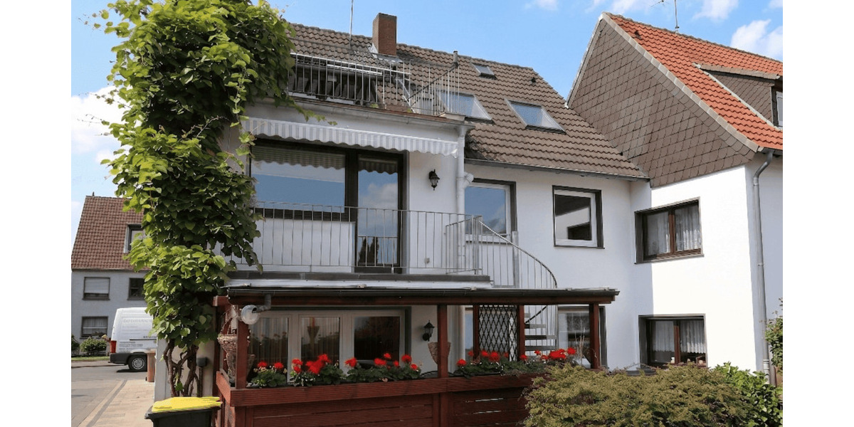Mehrfamilienhaus, Wohnhaus Mülheim an der Ruhr Saarn - 7 Zimmer, 177 m&sup2;, 530.000&euro; | Angebot:26787190