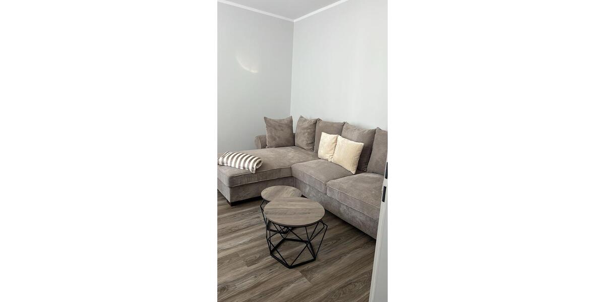 Etagenwohnung Krefeld Cracau - 2 Zimmer, 38 m&sup2;, 628&euro; | Angebot:25831672