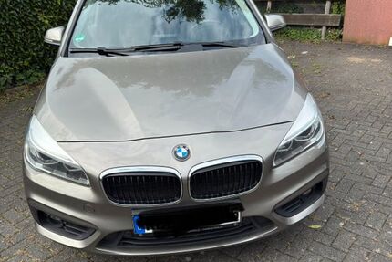BMW 218 Active Tourer 164.600 km 9.550 &euro; Kerken 47647