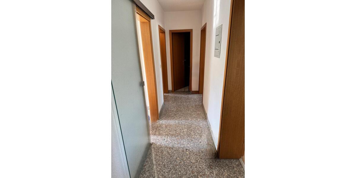 Etagenwohnung Essen Stadtbezirk IV - 3 Zimmer, 71 m&sup2;, 520&euro; | Angebot:25861333