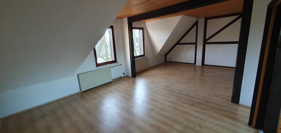 Doppelhaushälfte Voerde (Niederrhein) - 8 Zimmer, 149 m&sup2;, 440.000&euro; | Angebot:25571247