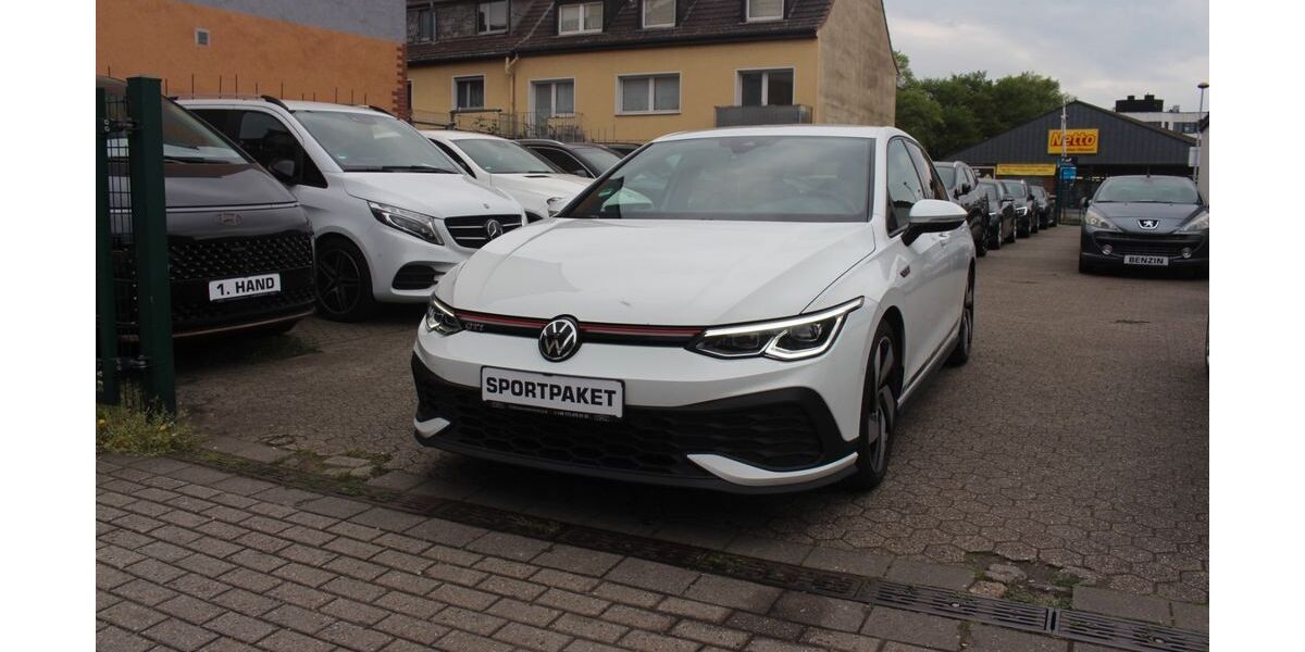 VW Golf 85.000 km 27.150 &euro; Duisburg 47139