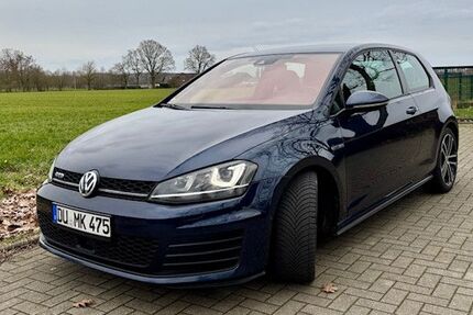VW Golf 217.135 km 9.250 &euro; Kamp-Lintfort 47475