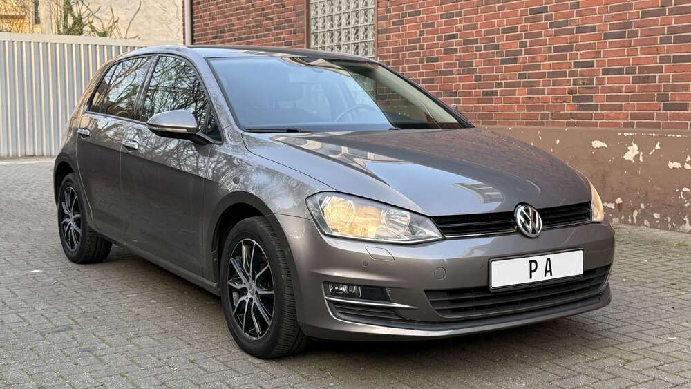 VW Golf 139.100 km 7.499 &euro; Duisburg 47053