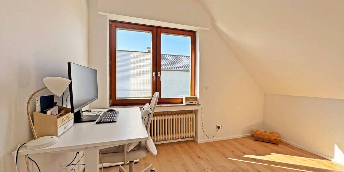 Einfamilienhaus Voerde (Niederrhein) / Friedrichsfeld Friedrichsfeld - 4 Zimmer, 120 m&sup2;, 395.000&euro; | Angebot:26017555