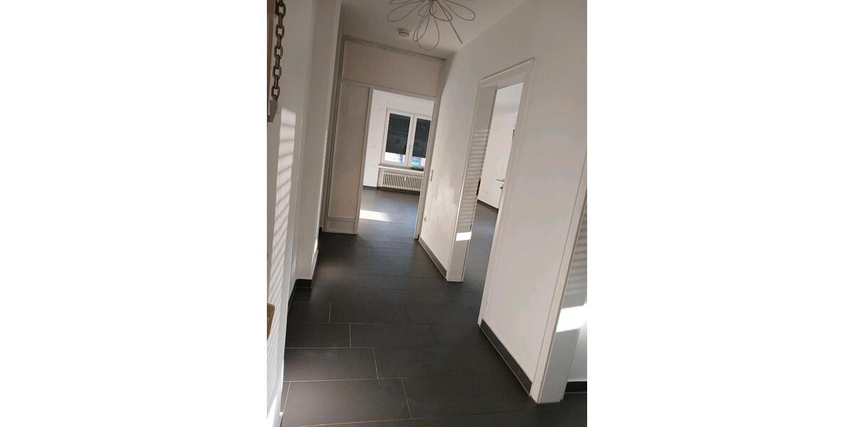 Etagenwohnung Voerde (Niederrhein) - 3.5 Zimmer, 79 m&sup2;, 1.260&euro; | Angebot:26001842