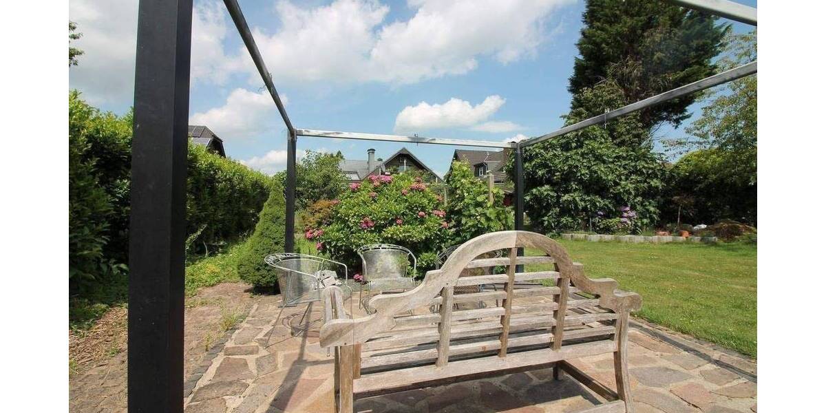 Mehrfamilienhaus, Wohnhaus Rheinberg Ossenberg - 7 Zimmer, 257 m&sup2;, 550.000&euro; | Angebot:26805400