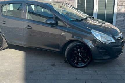 Opel Corsa 89.000 km 4.990 &euro; Oberhausen 46145