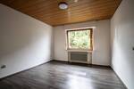 Mehrfamilienhaus, Wohnhaus Voerde - 6 Zimmer, 150 m&sup2;, 349.000&euro; | Angebot:26306989