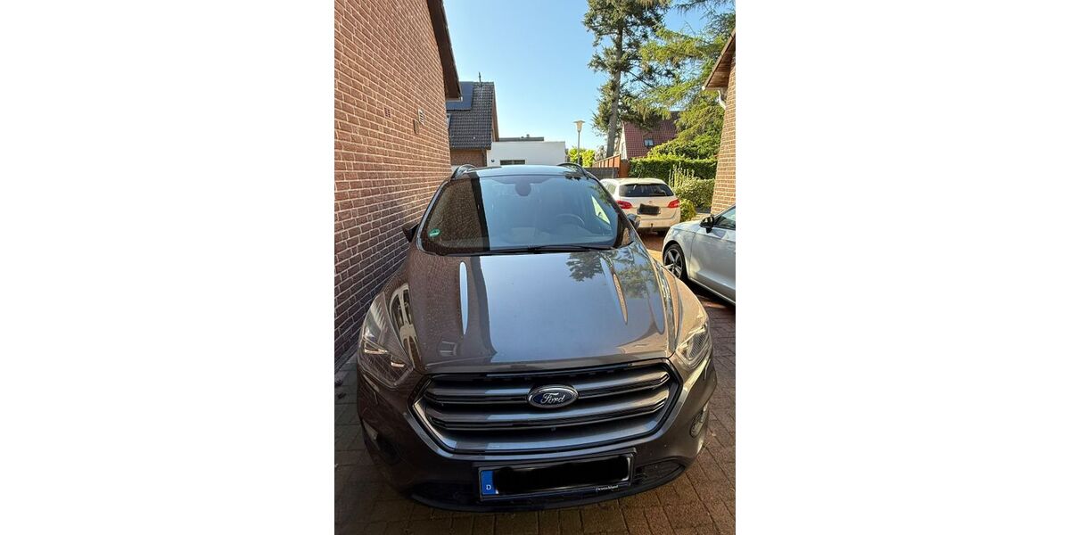 Ford Kuga 86.000 km 14.300 &euro; Xanten 46509