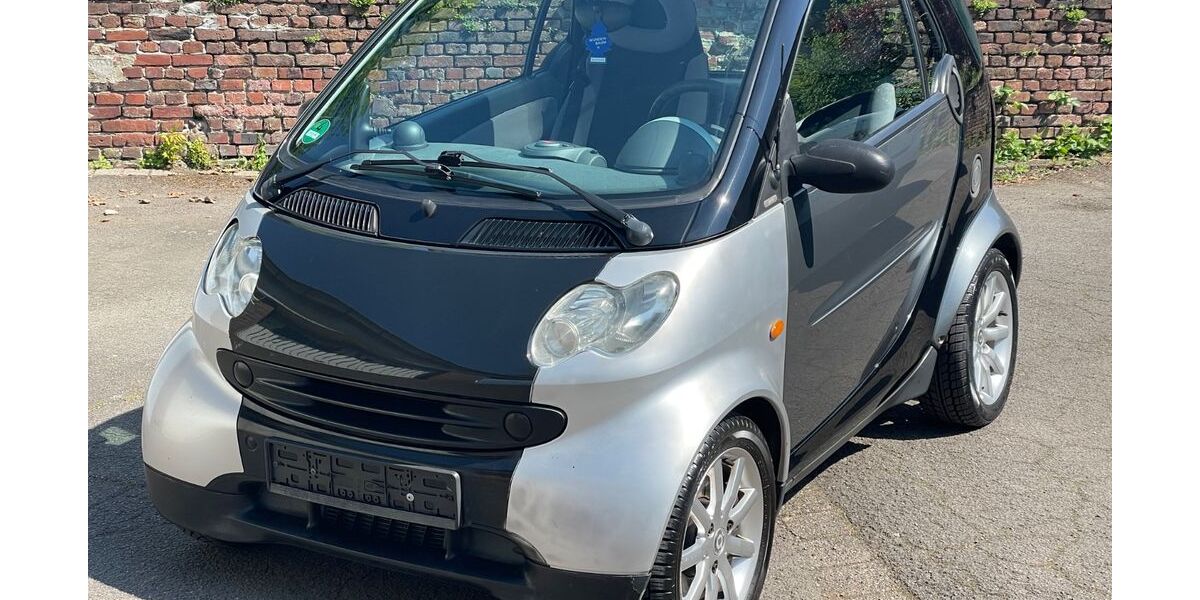 Smart ForTwo 105.567 km 1.799 &euro; Krefeld 47799